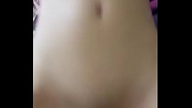 Video porno delicioso com gostosa levando rola na buceta apertada