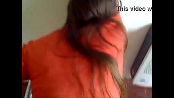 Abaixar vídeo pornô com amadora levando gozada na buceta